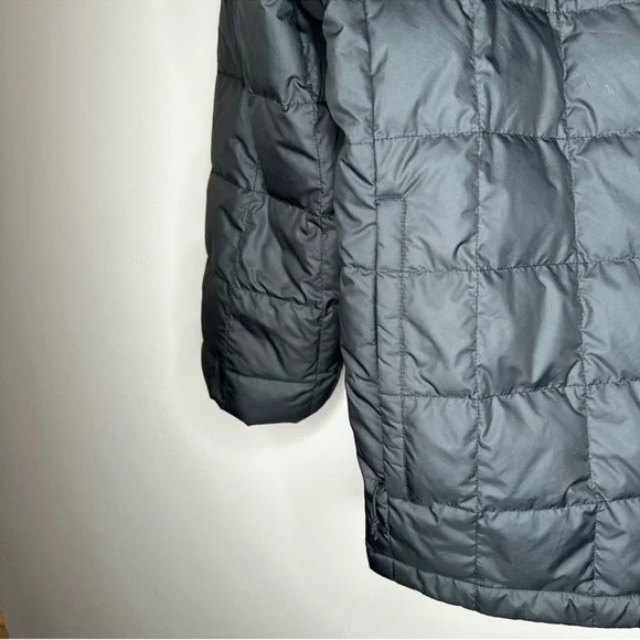 The North Face Men's Quilted Black Puffer Jacket